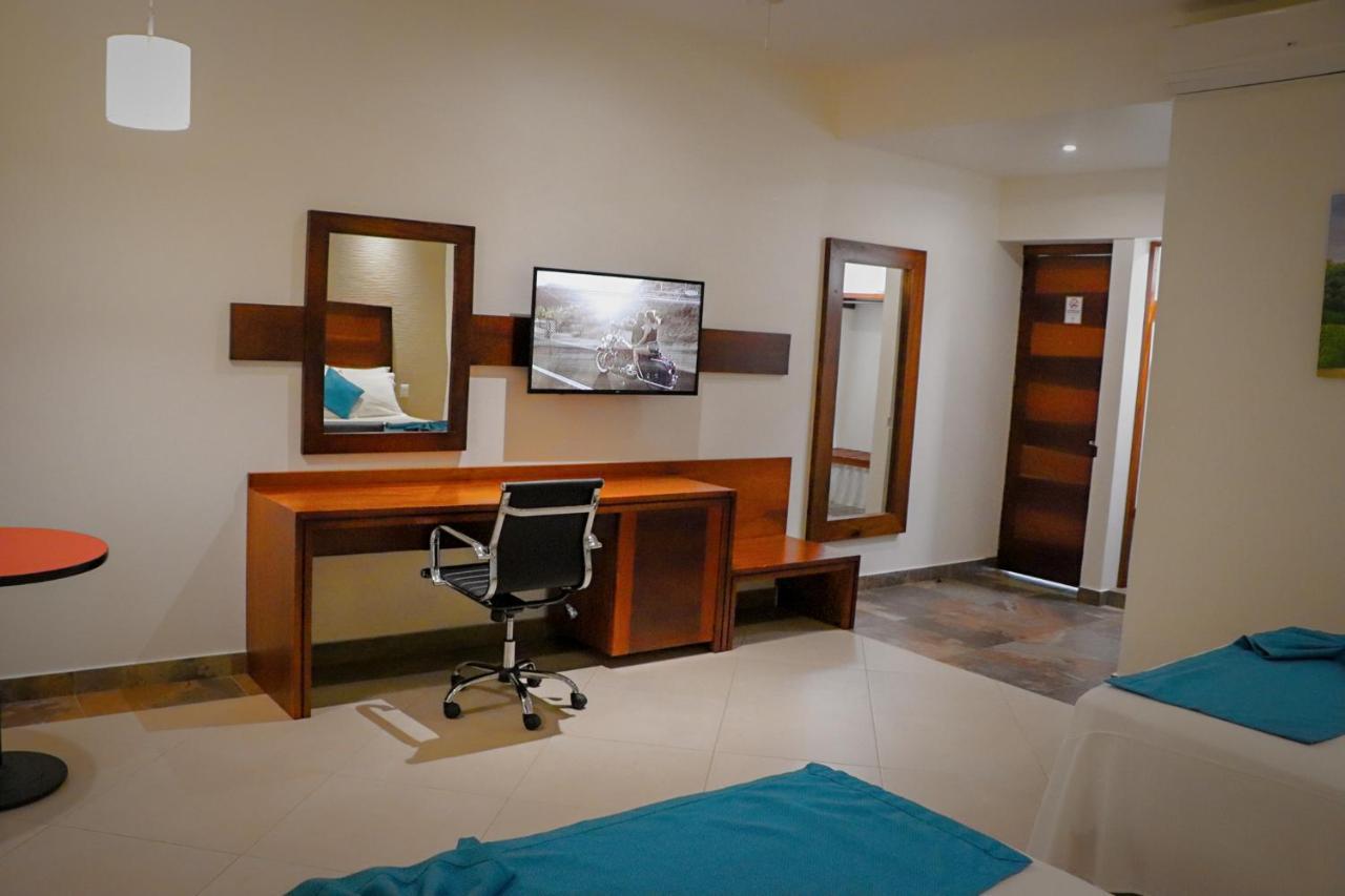 Hotel Real Inn Nuevo Morelos Exteriör bild