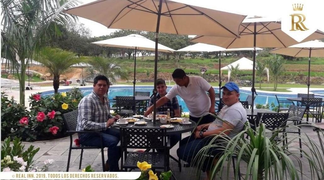 Hotel Real Inn Nuevo Morelos Exteriör bild